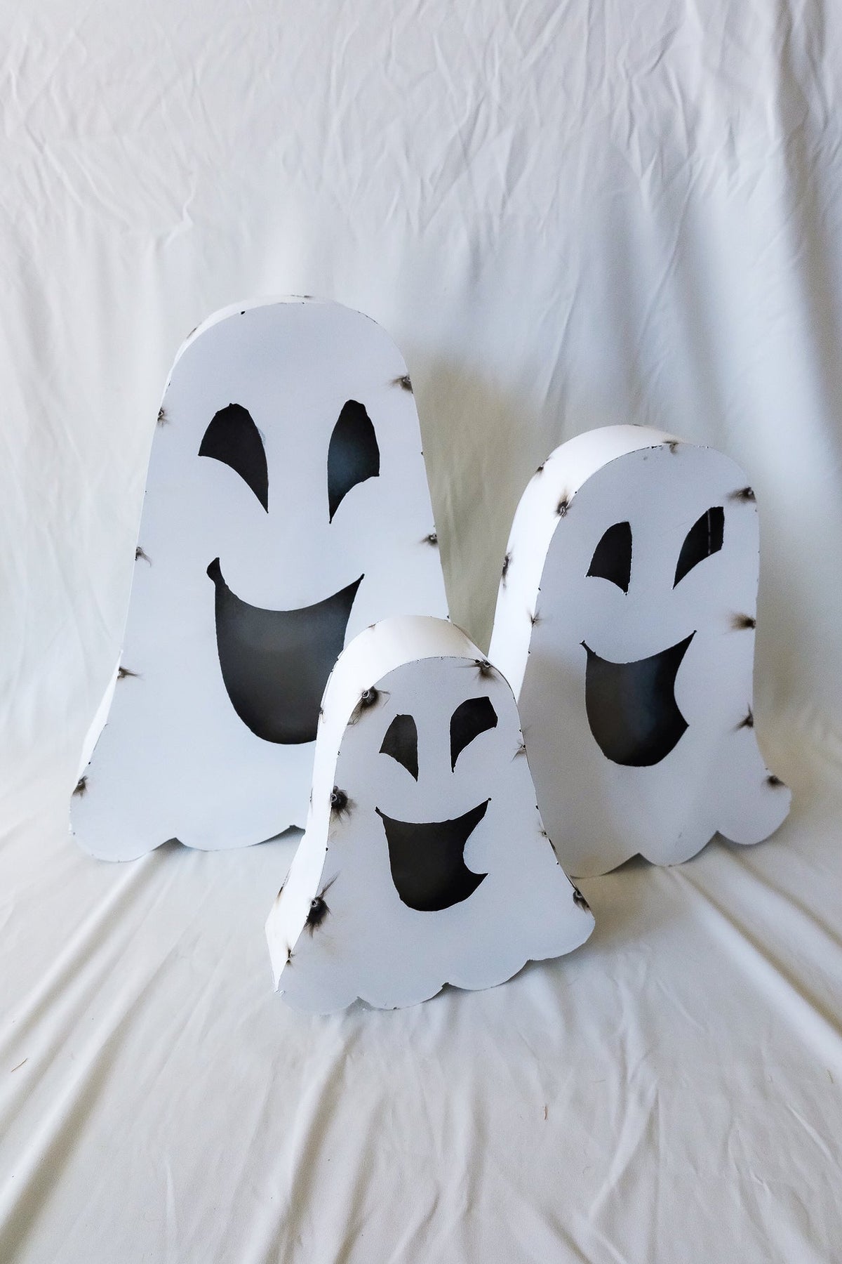 Metal Ghost Lantern