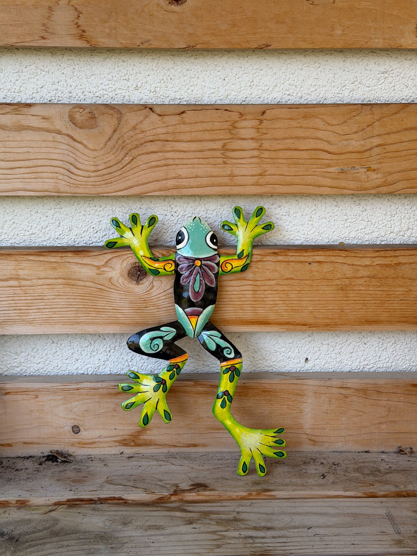 Metal Frog Wall Art