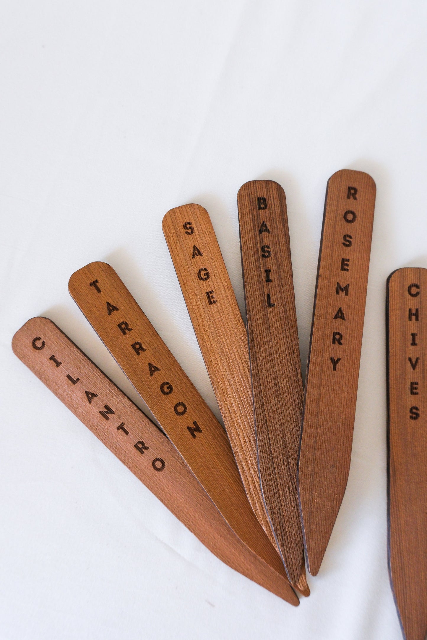 Cedar Garden Plant Markers Set