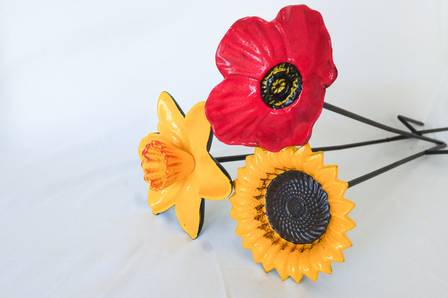 Cast Iron Floral Bird Feeder