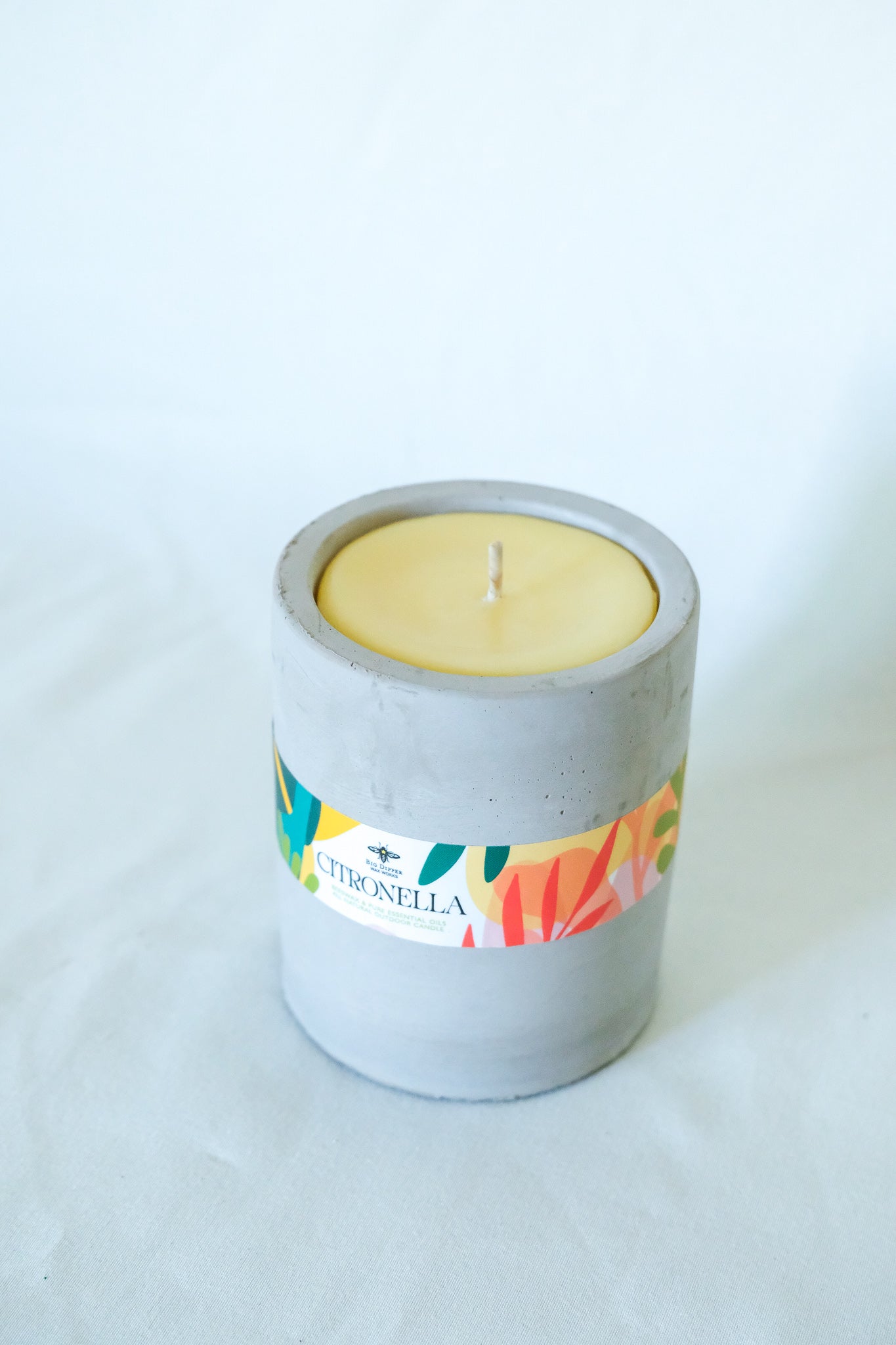 Concrete Beeswax Citronella Candle